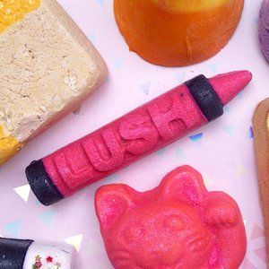 Crayon Reusable Bubble Bar - LUSH